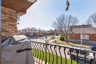 6056 S Keating Ave, Chicago, IL 60629 - Photo 19