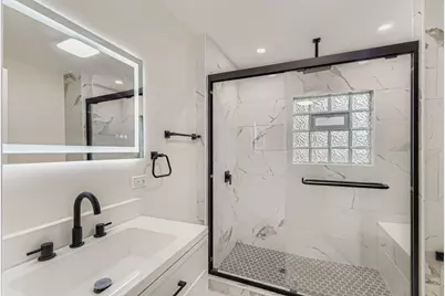 6755 Maple Court, Bridgeview, IL 60455 - Photo 5