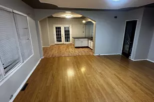 435 S Poplar Ave, Kankakee, IL 60901 - Photo 13