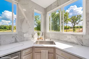 3517 Oakleaf Ln, Crystal Lake, IL 60012 - Photo 15