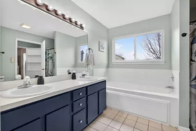 802 Heintz Drive, Shorewood, IL 60404 - Photo 27