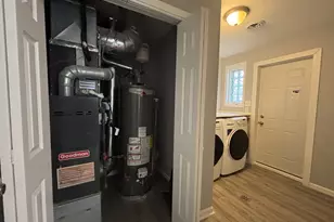 320 Minocqua St, Park Forest, IL 60466 - Photo 13