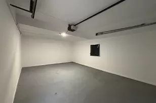 320 Minocqua St, Park Forest, IL 60466 - Photo 9