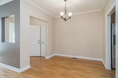 [Address not provided], Arlington Heights, IL 60005 - Photo 5