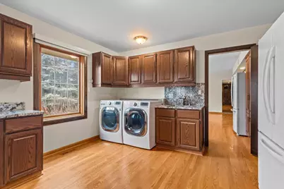 4319 Phyllis Drive, Northbrook, IL 60062 - Photo 11