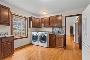 4319 Phyllis Dr, Northbrook, IL 60062 - Photo 11