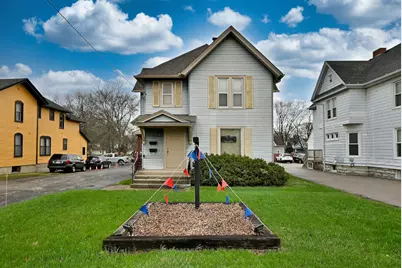 442 N Lake Street N, Aurora, IL 60506 - Photo 1