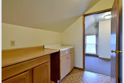 442 N Lake Street N, Aurora, IL 60506 - Photo 39