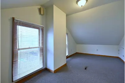 442 N Lake Street N, Aurora, IL 60506 - Photo 37