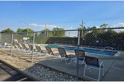 [Address not provided], Glenview, IL 60025 - Photo 11