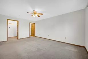 109 E Lake Ct, Atlanta, IL 61723 - Photo 15