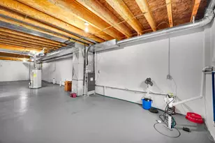 109 E Lake Ct, Atlanta, IL 61723 - Photo 27