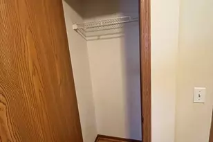 1524 W Sand Bar Ct, Round Lake, IL 60073 - Photo 25