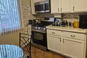 16236 S Lathrop Ave, Markham, IL 60428 - Photo 7