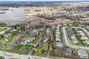 1205 E Bonner Rd, Wauconda, IL 60084 - Photo 27