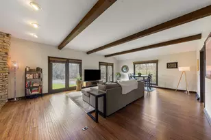 1205 E Bonner Rd, Wauconda, IL 60084 - Photo 5