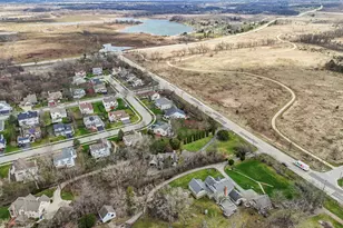 1205 E Bonner Rd, Wauconda, IL 60084 - Photo 35