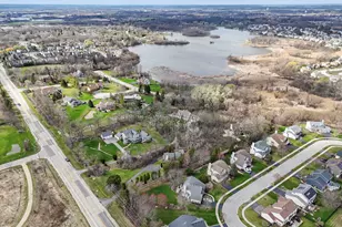 1205 E Bonner Rd, Wauconda, IL 60084 - Photo 29