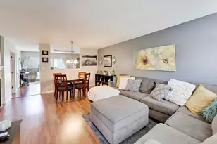 1286 Shamrock Ln, Pingree Grove, IL 60140 - Photo 5