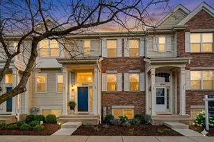 1286 Shamrock Ln, Pingree Grove, IL 60140 - Photo 1