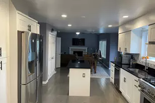 4852 Snapjack Cir, Naperville, IL 60564 - Photo 5