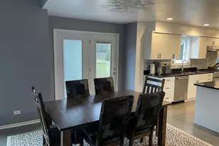 4852 Snapjack Cir, Naperville, IL 60564 - Photo 9