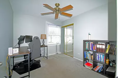 1017 Mayfair Drive, Libertyville, IL 60048 - Photo 21