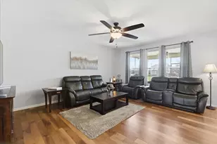 1457 Spalding Ave, Elburn, IL 60119 - Photo 5