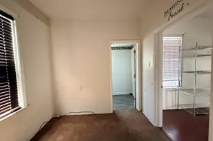 106 S Joliet Street W, Joliet, IL 60436 - Photo 3