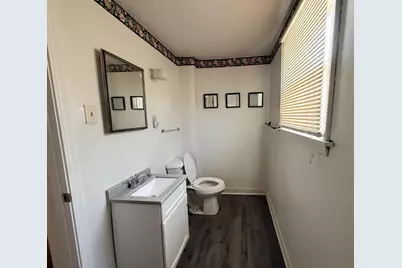 106 S Joliet Street W, Joliet, IL 60436 - Photo 9