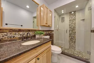 456 Harmony Dr, Wheeling, IL 60090 - Photo 11