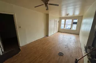 940 N Hamlin Ave, Chicago, IL 60651 - Photo 3