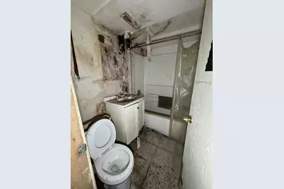 940 N Hamlin Avenue, Chicago, IL 60651 - Photo 17