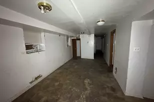 940 N Hamlin Ave, Chicago, IL 60651 - Photo 13