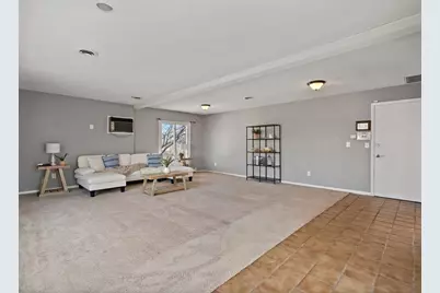 8210 Ridgewood Road, Rock Island, IL 61201 - Photo 25