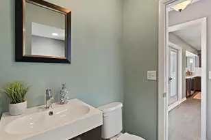 8210 Ridgewood Rd, Rock Island, IL 61201 - Photo 33