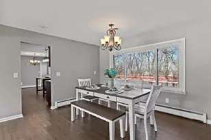 8210 Ridgewood Rd, Rock Island, IL 61201 - Photo 19