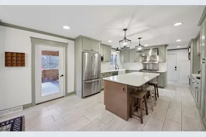 3720 Great Hill Road, Crystal Lake, IL 60012 - Photo 11