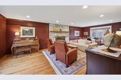 3720 Great Hill Road, Crystal Lake, IL 60012 - Photo 7