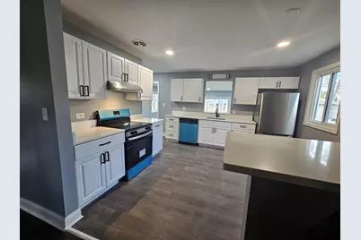 1801 E Duane Boulevard, Kankakee, IL 60901 - Photo 3