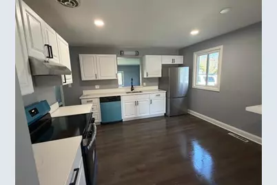 1801 E Duane Boulevard, Kankakee, IL 60901 - Photo 3