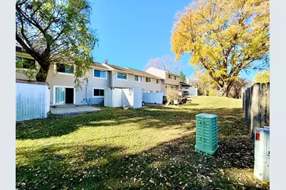 747 Cove Court, Bartlett, IL 60103 - Photo 17