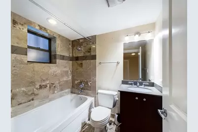 632 W Barry Avenue #GS, Chicago, IL 60657 - Photo 9