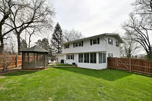 37W208 Olwin Dr, Elgin, IL 60124 - Photo 33