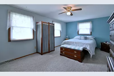 37W208 Olwin Drive, Elgin, IL 60124 - Photo 19