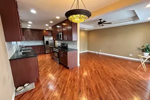 11825 S Bishop St, Chicago, IL 60643 - Photo 9