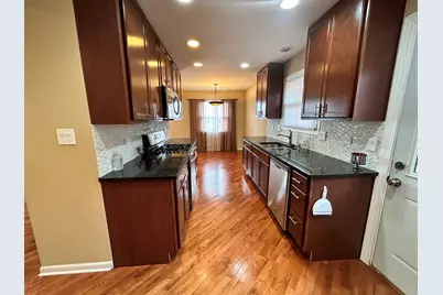 11825 S Bishop Street, Chicago, IL 60643 - Photo 13