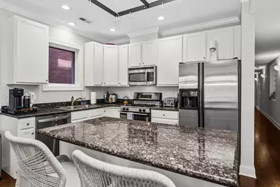 3928 N Greenview Avenue #2, Chicago, IL 60613 - Photo 7