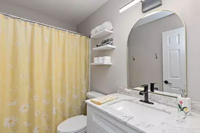 2611 Stanton Circle, Lake in the Hills, IL 60156 - Photo 15