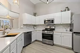 2611 Stanton Cir, Lake in the Hills, IL 60156 - Photo 7